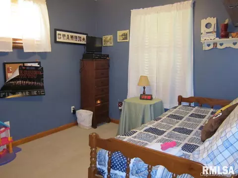 201 Sangamon Ave, Springfield, IL 62702 photo 9