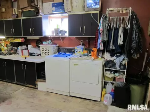 201 Sangamon Ave, Springfield, IL 62702 photo 11