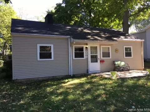 902 Feldkamp, Springfield, IL 62704 photo 1