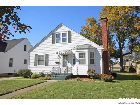 2009 N 6th St, Springfield, IL 62702 photo 2