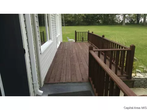 1428 Berwick Rd, Berwick, IL 61417 photo 28