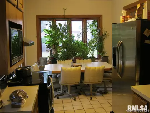957 Williams Blvd, Springfield, IL 62704 photo 11