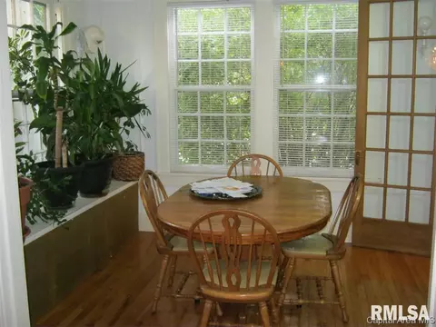 957 Williams Blvd, Springfield, IL 62704 photo 9