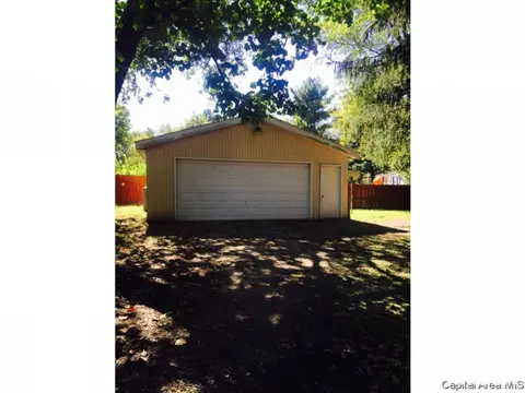 3018 E Linden Ave, Springfield, IL 62702 photo 3
