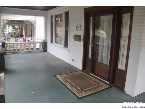 109 N State, Springfield, IL 62702 photo 3