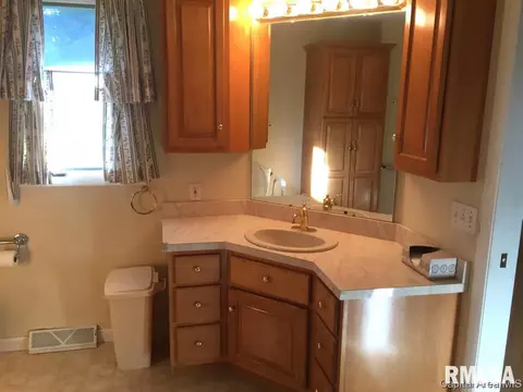 2356 Grinnell, Springfield, IL 62704 photo 22