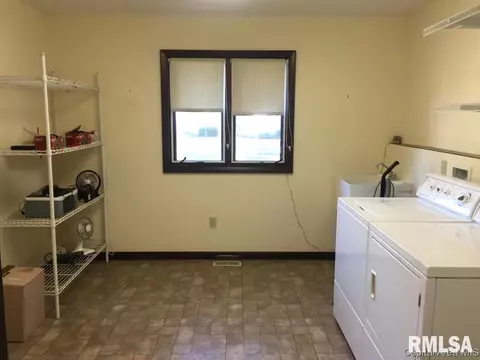 2356 Grinnell, Springfield, IL 62704 photo 14