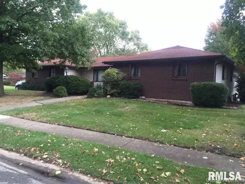 2356 Grinnell, Springfield, IL 62704 photo 2
