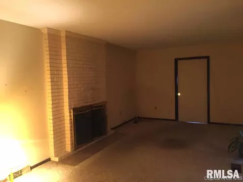 2356 Grinnell, Springfield, IL 62704 photo 6
