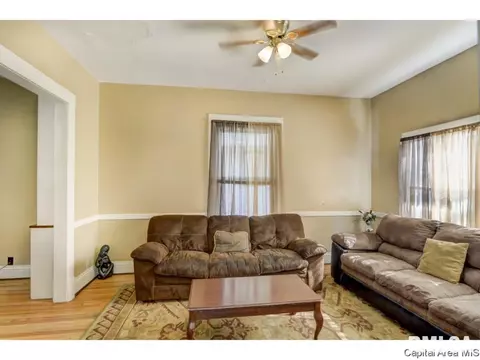 1308 W Edwards St, Springfield, IL 62704 photo 7