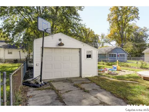 1308 W Edwards St, Springfield, IL 62704 photo 23