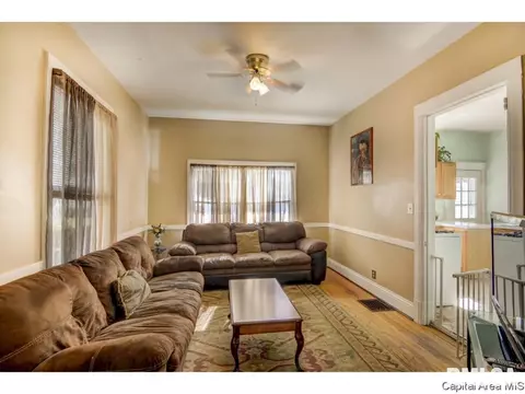 1308 W Edwards St, Springfield, IL 62704 photo 8