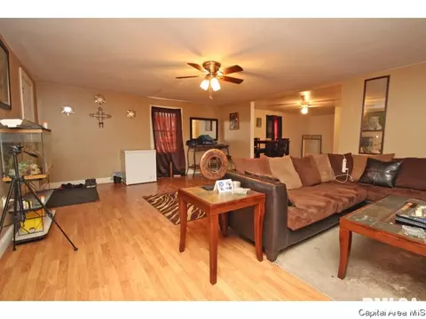 2910 S 13th Street St, Springfield, IL 62703 photo 5