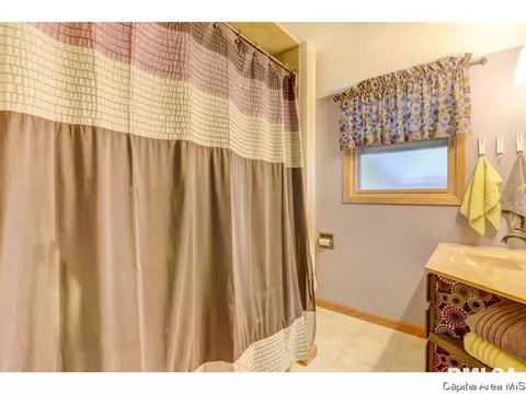201 Whitefield Rd, Springfield, IL 62704 photo 24
