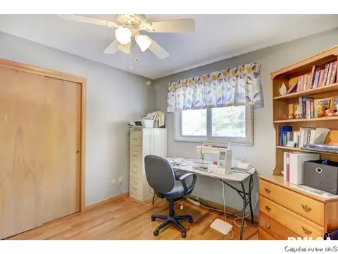 201 Whitefield Rd, Springfield, IL 62704 photo 21