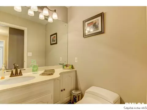 2300 Sylvan, Springfield, IL 62704 photo 18