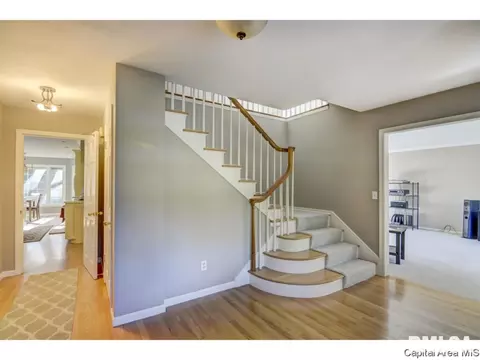 2300 Sylvan, Springfield, IL 62704 photo 10