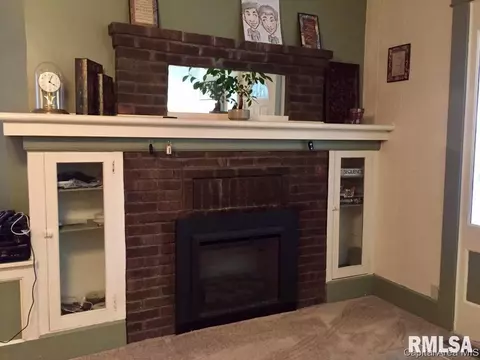 2551 Yale Blvd, Springfield, IL 62703 photo 3