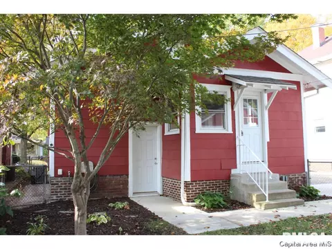 1820 Holmes, Springfield, IL 62704 photo 2