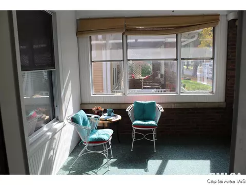 1820 Holmes, Springfield, IL 62704 photo 9
