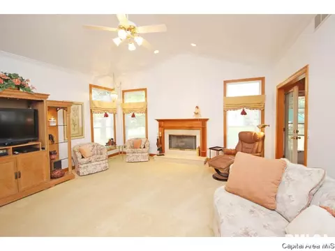 2717 Killarney Dr, Springfield, IL 62711 photo 5