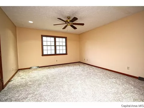 10 Brighton Rd, Springfield, IL 62702 photo 16