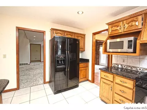 10 Brighton Rd, Springfield, IL 62702 photo 9