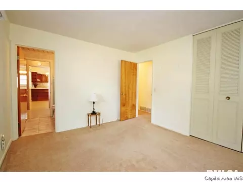 32 Scarlet, Springfield, IL 62704 photo 11