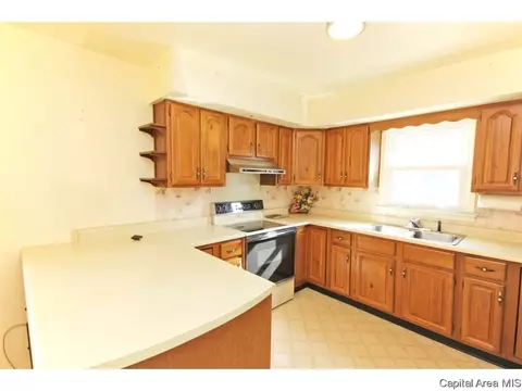 32 Scarlet, Springfield, IL 62704 photo 10