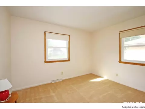 32 Scarlet, Springfield, IL 62704 photo 16