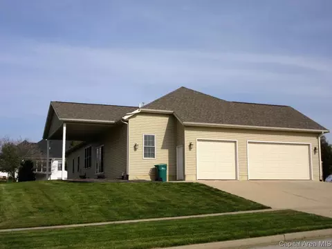2705 Centennial Dr, Springfield, IL 62711 photo 4