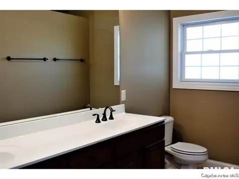 2705 Centennial Dr, Springfield, IL 62711 photo 19