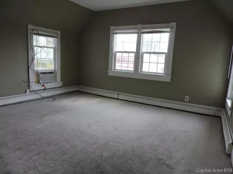 123 E Adams St, Greenview, IL 62642 photo 21