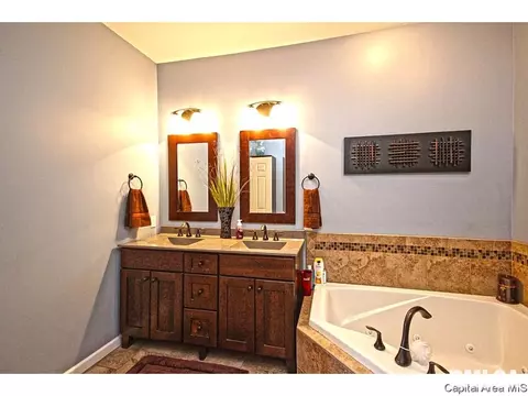 2717 Tartan Way, Springfield, IL 62711 photo 17