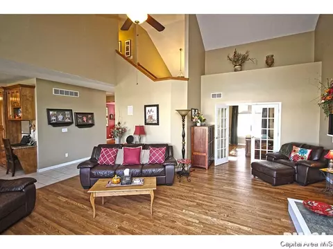2717 Tartan Way, Springfield, IL 62711 photo 5