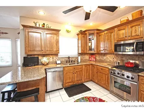 2717 Tartan Way, Springfield, IL 62711 photo 7