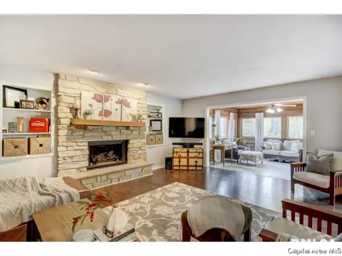 3808 W Bluffs Rd, Springfield, IL 62711 photo 8