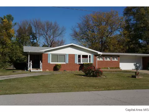 31 Lakewind Dr, Springfield, IL 62703 photo 2