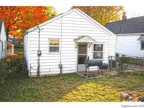 523 Wood Ave, Springfield, IL 62702 photo 21
