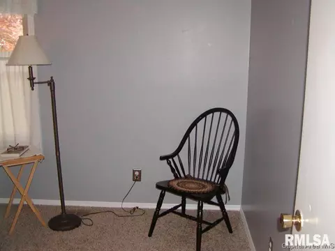 200 Glasgow Dr, Springfield, IL 62702 photo 17