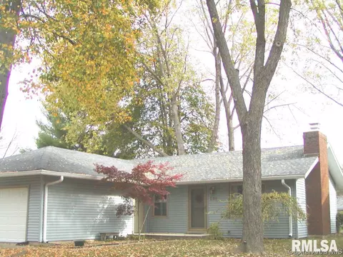 200 Glasgow Dr, Springfield, IL 62702 photo 2