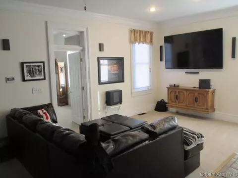 1141 N 5th St, Springfield, IL 62702 photo 10