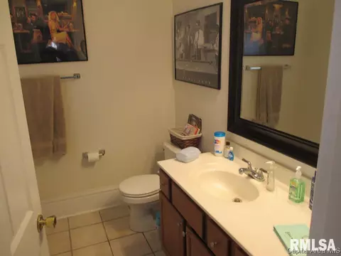 1141 N 5th St, Springfield, IL 62702 photo 12