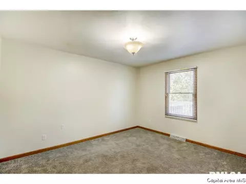6905 Montrose Ct, Springfield, IL 62707 photo 17
