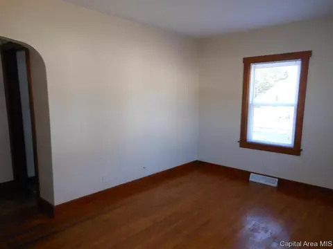 1600 E Watch, Springfield, IL 62702 photo 4