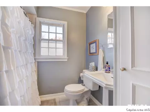 1616 W Cook St, Springfield, IL 62704 photo 10