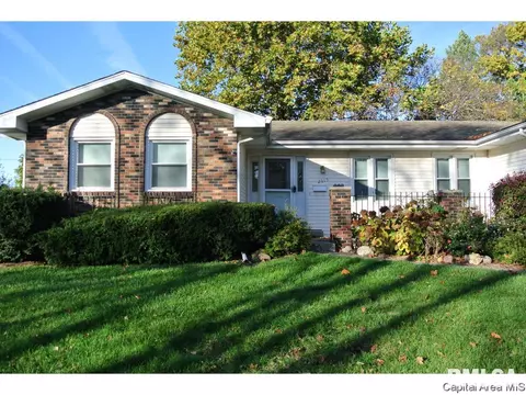 2615 Interlacken Dr, Springfield, IL 62704 photo 6