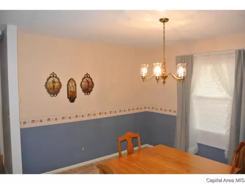 2615 Interlacken Dr, Springfield, IL 62704 photo 10