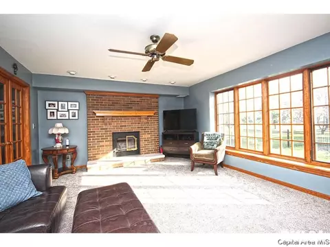 2516 Wydown Ave, Springfield, IL 62704 photo 6
