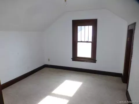 202 N Macarthur Blvd, Springfield, IL 62702 photo 13